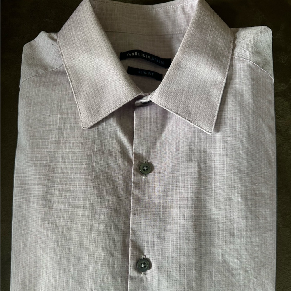 ☘️Van Heusen Slim Fit Dress Shirt